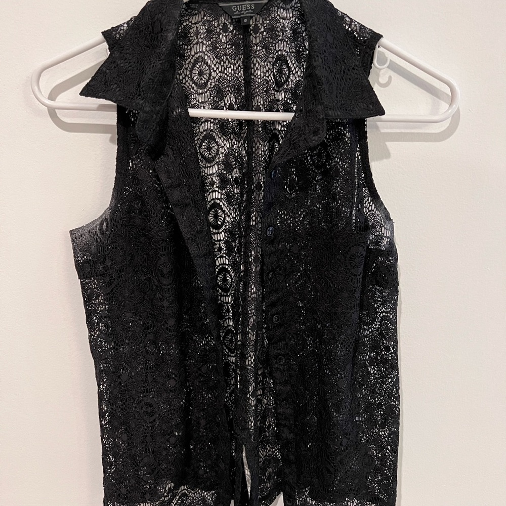 Lacy professional button up tank